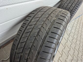 Honda Civic - Originální 17" alu kola - Letní pneu - 8