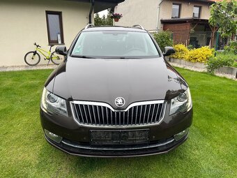 Škoda Superb 2 Face 2015 2.0 TDi 125kW DSG Laurin a Klement - 8
