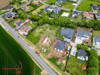 Prodej, pozemky/bydlení, 1393 m2, K Návsi 8, 25084 Křenice, - 8