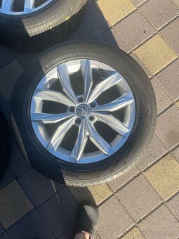 Prodám originál kola alu volkswagen tiguan - 8