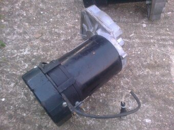 motory na 24V - 8