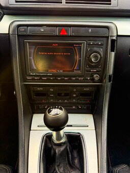 Audi A4 B7 3.0TDi QUATTRO manuál 3x S-Line - 8