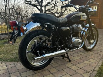 Kawasaki W650 - 8