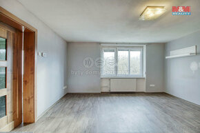 Prodej bytu 2+1, 55 m² + 44 m² , Domažlice, ul. Masarykova - 8
