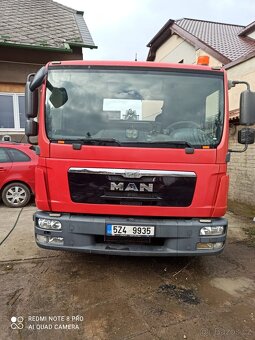 Na prodej hákový nosič kontejneru MAN TGL 8.180 - 8