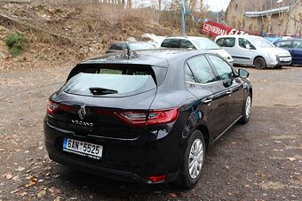 Renault Megane - 8