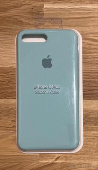 Silikonové kryty pro iPhone 8 Plus / iPhone 7 Plus - 8