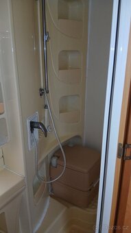 Prodám obytny přívěs karavan palace - 8