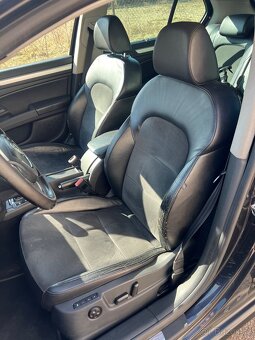 Škoda Superb 2.0 TDI 125KW 4x4 - 8