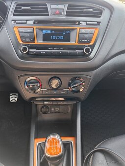 Hyundai i20 Active - 8