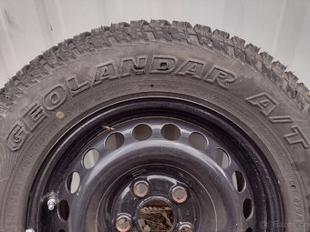 VW T5 kola, celoroční offroad pneumatiky Yokohama Geolandar - 8
