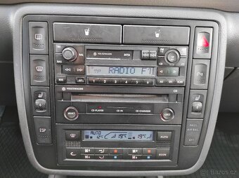 VW Sharan 1.9 TDi 96 kW 7 MÍST 2006 DIGI KLIMA VÝHŘEVY XENON - 8