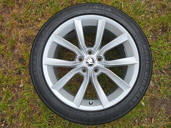 Kompletní letní Alu kola Škoda MODUS - 235/45 R18 - 5x112 - 8