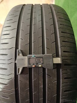 4ks letni 235/45/18 Continental - 8