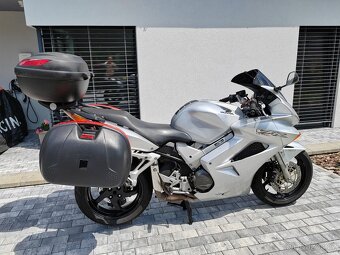 Honda vfr 800 V-tech - 8