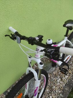 Značkové horské kolo ROCK MACHINE 27,5"/18" Disk - 8