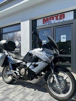 Honda XL 1000 V Varadero - 8