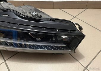 Škoda Superb 4 IV prední prave svetlo Matrix led 3P1 - 8