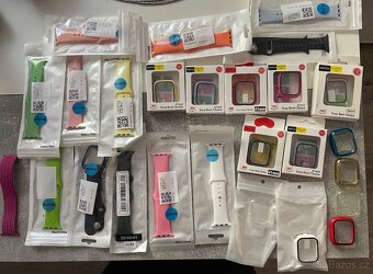 Apple Watch 7 41mm, 3500 hodinky a 1000 za všechny náramky - 8