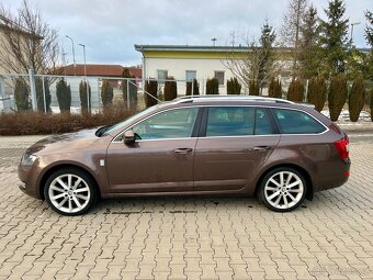 Škoda Octavia III Combi 2,0 TDi 110kW Elegance - 8
