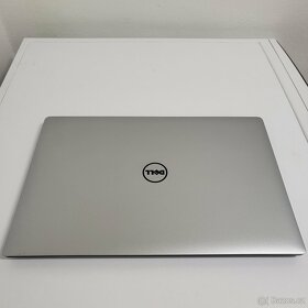 Dell Precision 5520 /i7/32GB-DDR4/512GB-NVMe/nVidia - 8