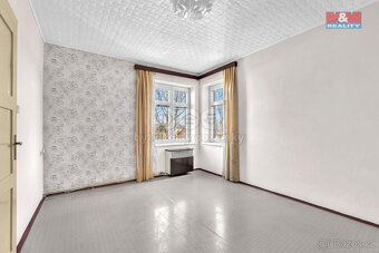 Prodej bytu 2+1, 55 m², Dvůr Králové nad Labem, ul. Raisova - 8