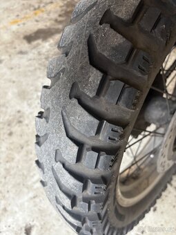 Honda Africa Twin 750 - 8