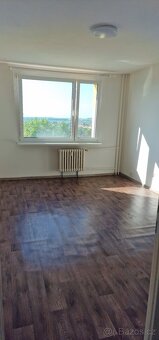 Byt 2+1 v OV s balkonem, G. Svobody 1720, Jirkov - 8