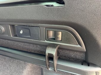 Škoda Kodiaq 2021 2.0TDi 140kw 4x4 DSG Panorama Tažné - 8