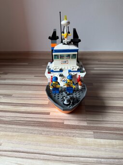LEGO City 7739 Pobřežní hlídka Hlídkový člun a věž - 8