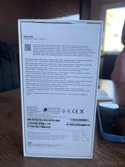 Prodám Iphone 16e Bílý 128GB - 8