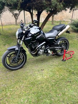 Yamaha mt- 03 - 8