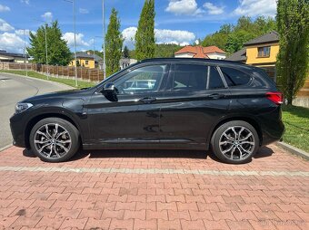 BMW X1 xDrive25e M Sport – top stav - 8