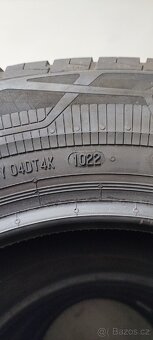 Jako nové 215/65/15C Continental VanContactEco 2022, 8.5mm. - 8