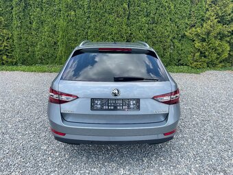 Škoda Superb 2.0 TDI 140 kW DSG STYLE - 8