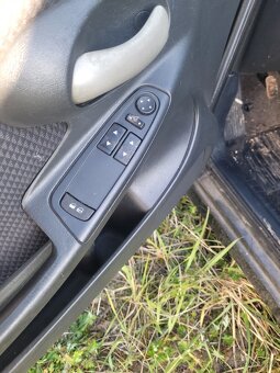Náhradní díly Fiat Stilo combi 1.6 16V - 8