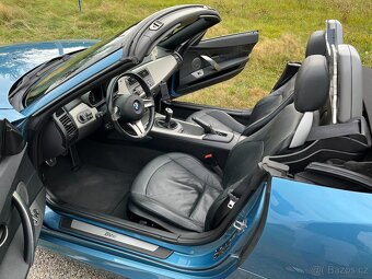 Kabriolet BMW Z4 Z85 3.0i manuál - 148000km - dovoz D - 8