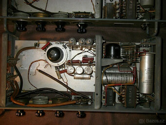 Spárujte předzesilovače Rohde & Schwarz - 8