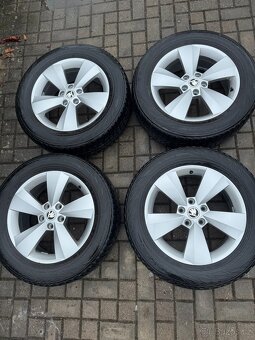 ORIGINÁL Alu Škoda NANUQ R17, 5x112 - ZIMNÍ PNEU - 8