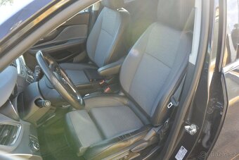 PRODÁM Opel Mokka 1.7CDTi 96kW XENONVYHŘÍV.VOLANT - 8