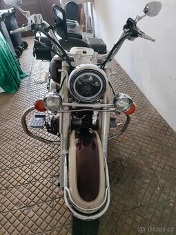 Yamaha xvs 1100 dragstar classic - 8