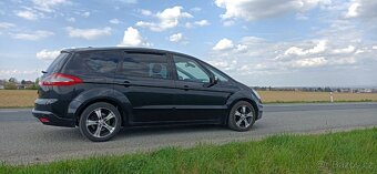 Ford S Max 2.0 TDCi rok 2012 , 7 místné - 8