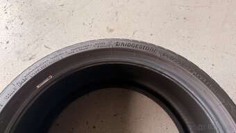 Letní pneu 265/30 r19 245/35 r19 RS3 - 8