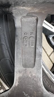 VW T5 MULTIVAN ALU KOLA R18 5X120 8.5J X18 ET 38 - 8