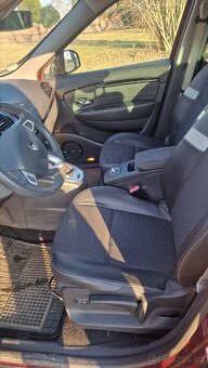 Renault Scénic 1.5 dCi automat BOSE - 8