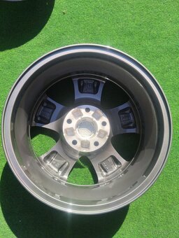 ALU KOLA FIAT FREEMONT 5X127 R17 - 8
