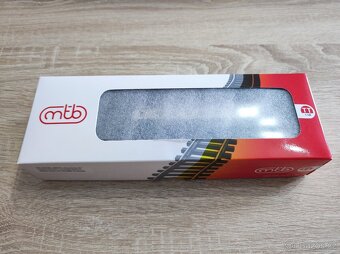 Lokomotiva E499 0071 na TT - 8