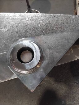 Svářeč - 8