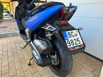 Skútr Maxon Discovery 300 - zánovní - 8