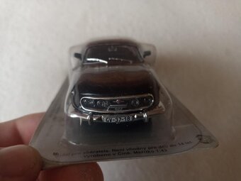 Model TATRA 603- Černá a TATRA 603-1-Bílá a Škoda 1200 - 8